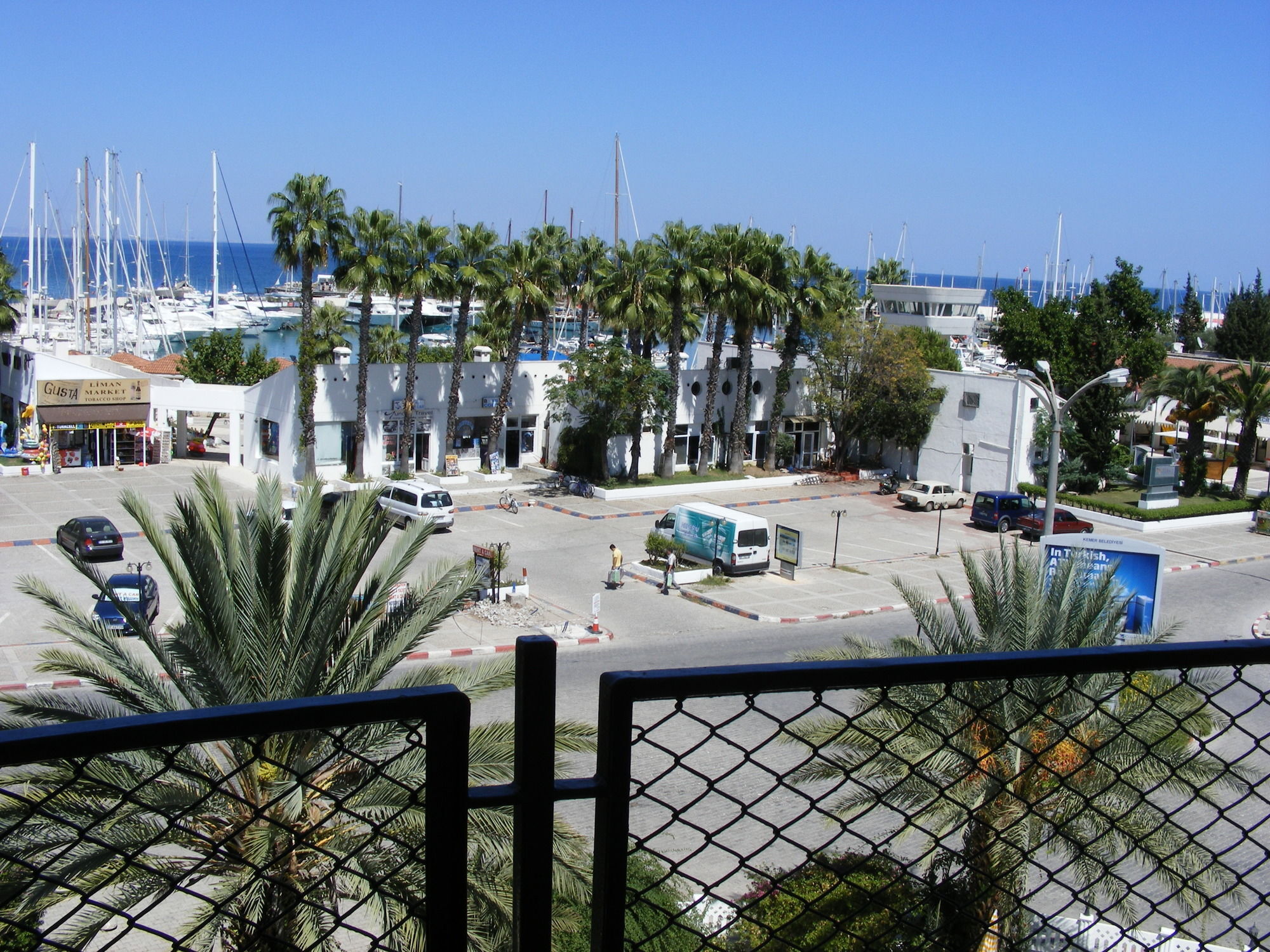 Kemer Hotel Exterior photo